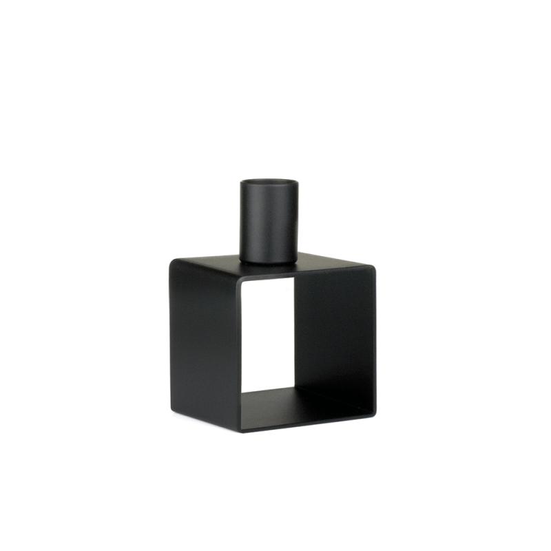 Frame 1, lysestage fra Novaform