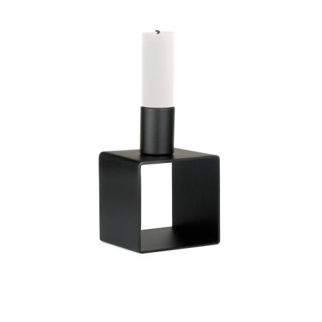 Frame 1, lysestage fra Novaform