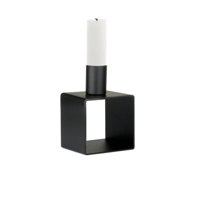 Frame 1, lysestage fra Novaform