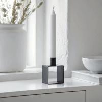 Frame 1, lysestage fra Novaform