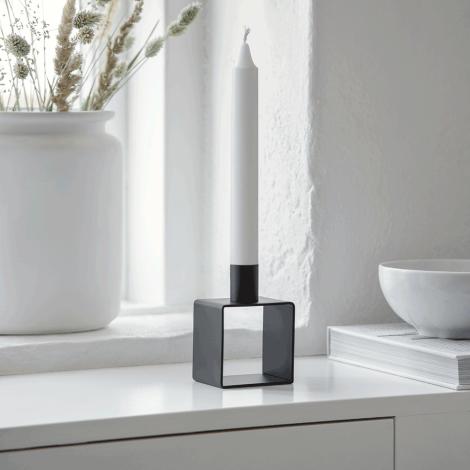 Frame 1, lysestage fra Novaform