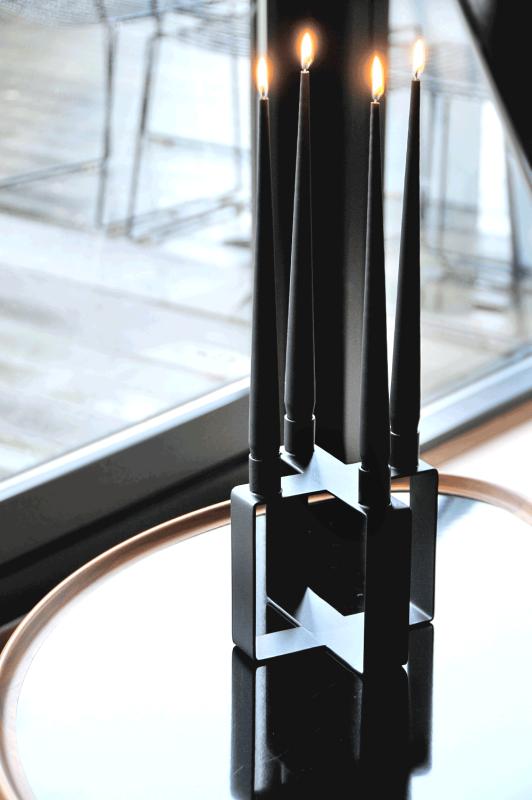 Frame X, lysestage fra Novaform