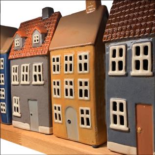 Det Gamle Apotek, keramikhuse