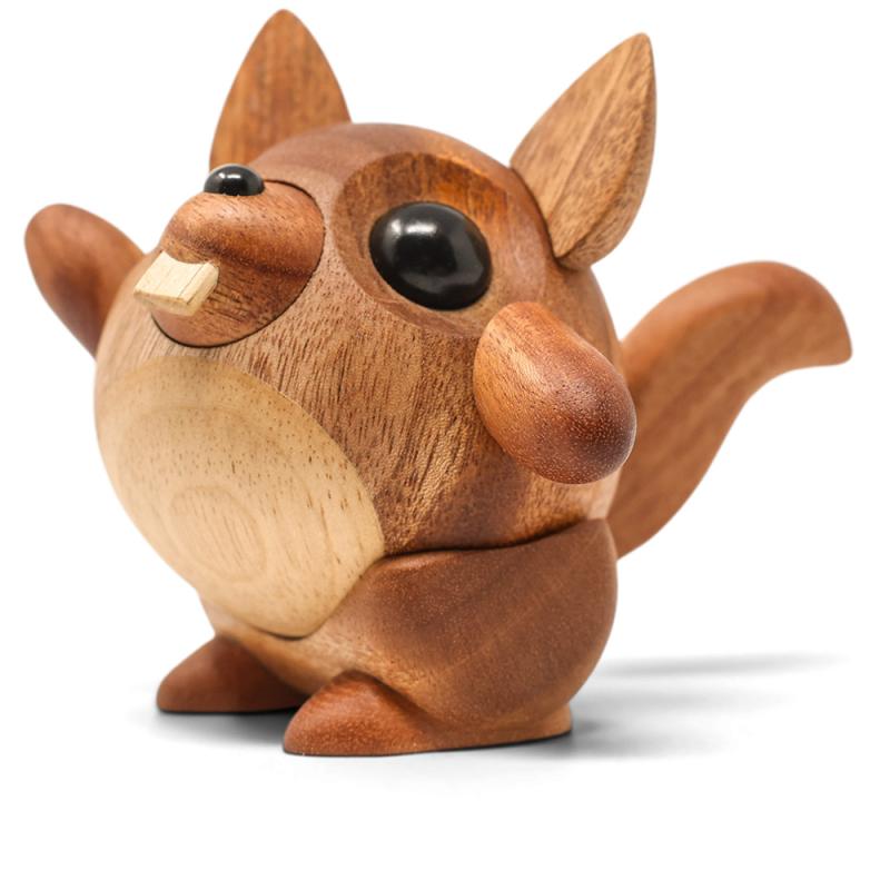 FableWood, det store egern, Egon kikker op