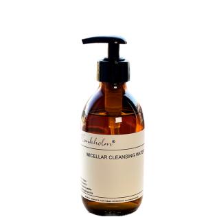Micellar Cleansing Water, 250 ml fra Munkholm