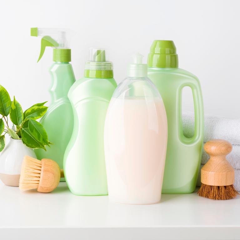 Universal rengøringsmidler til husholdning