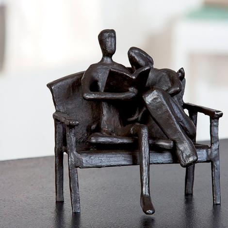 Reading, 11,5 cm figur i jern fra Casablanca