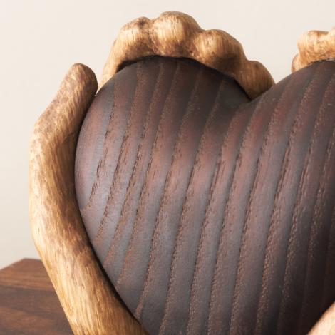 Gave til SOSU'en smukt i træ