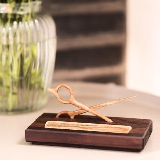 Maya Soele gave til håndværkere