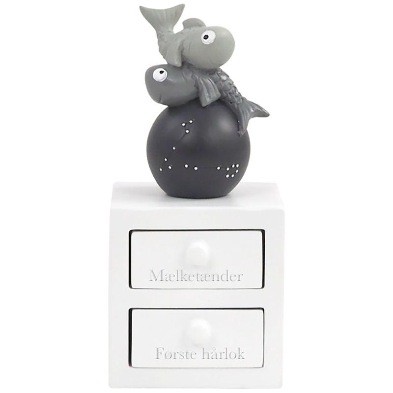 Første tand og hårlok Stjernetegn Fisken fra Kids by Friis