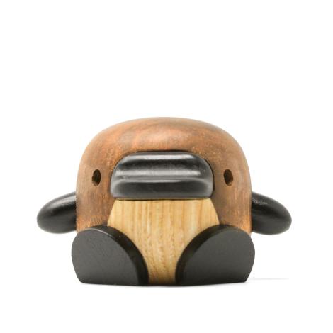 Mary, det lille næbdyr i træ, 11 cm fra FableWood 