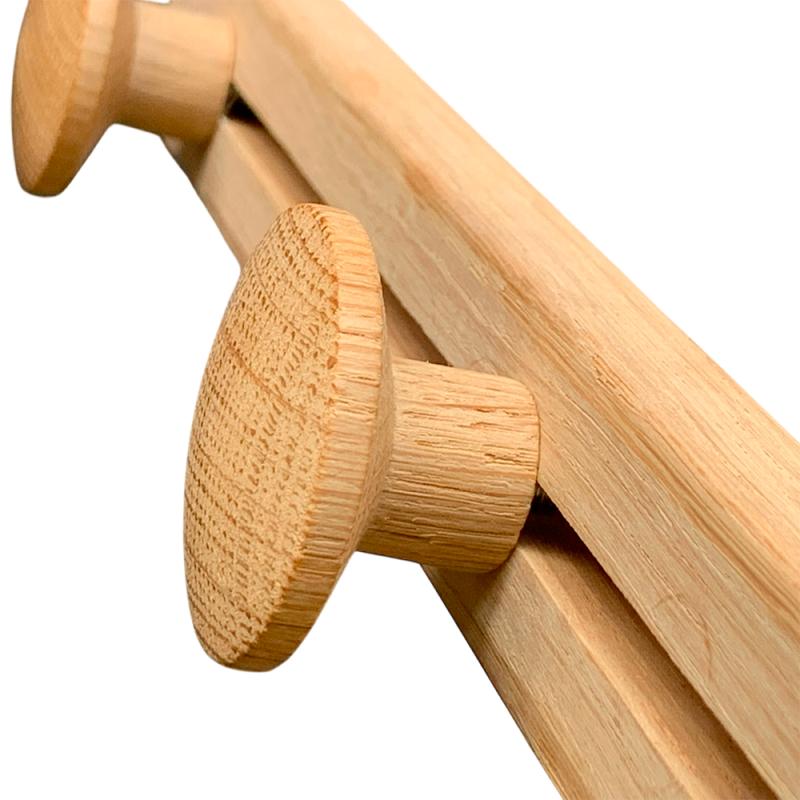 Knagerække, 4 runde knopper, egetræ