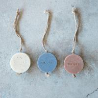 Fast sæbe i snor, Sesame Scrub, 150g fra Meraki