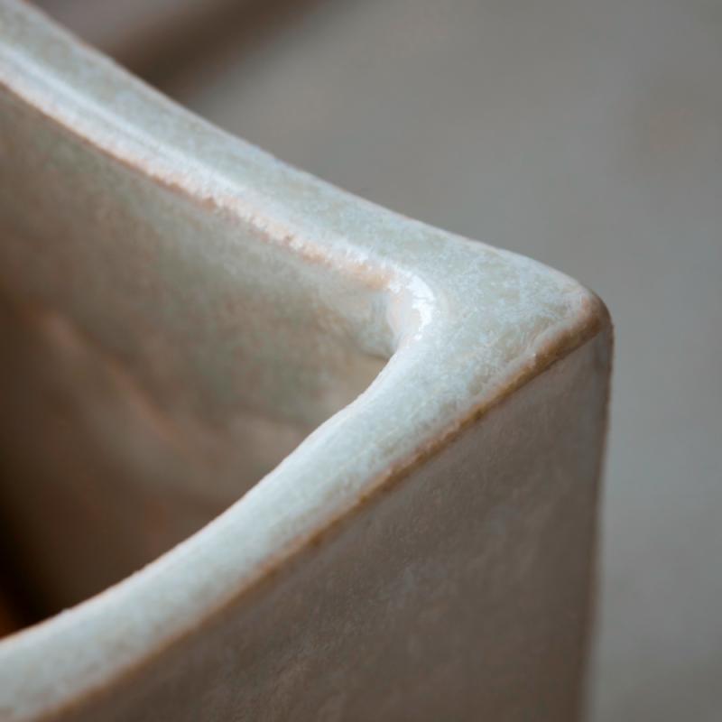 Børste og sæbeholder, Shellish grey  fra Meraki