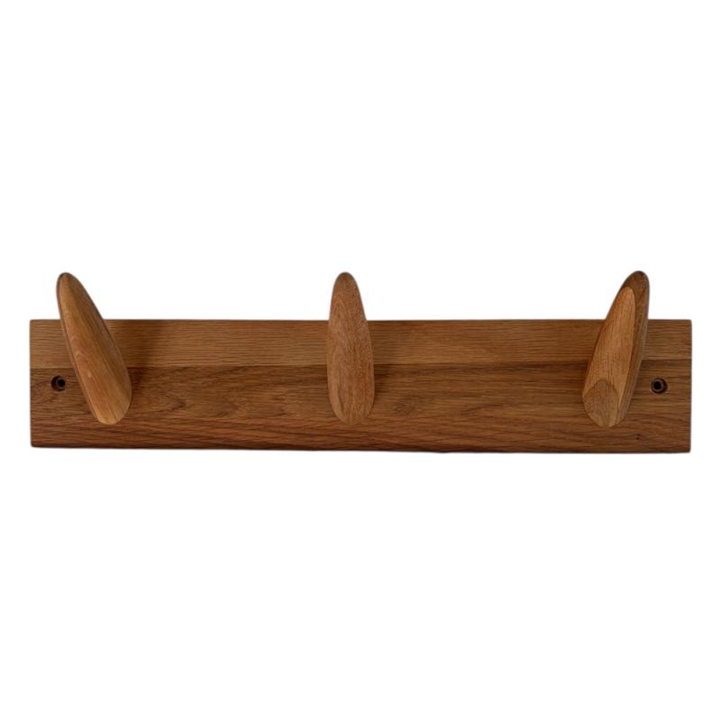 Knagerække, 3 stk tilspidsede knage i træ