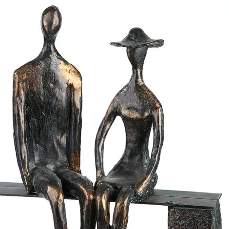 Bænk, 45 cm med 5 figur i jern og bronze look