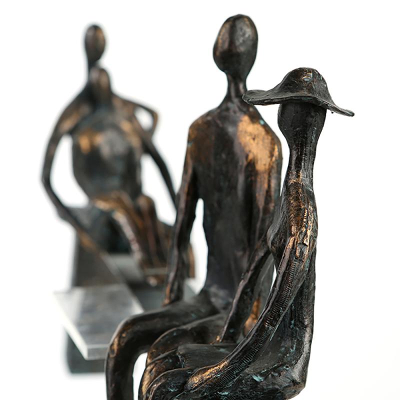 Bænk, 45 cm med 5 figur i jern og bronze look