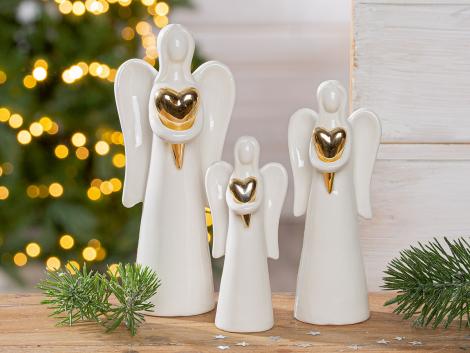 Porcelænsengle med guldhjerter